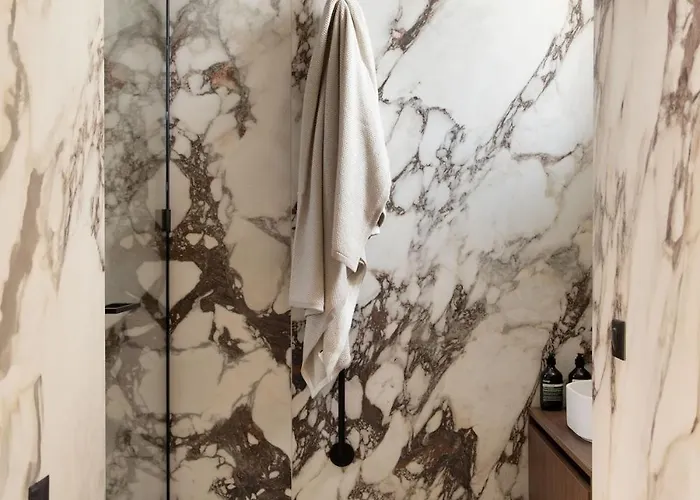 Luxury Comfort 3bd 8p Heart Of Le Marais Paris