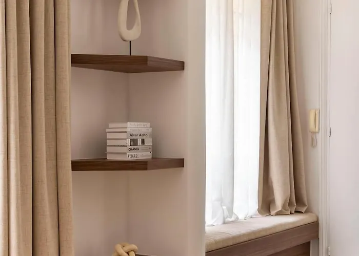 Luxury Comfort 3bd 8p Heart Of Le Marais Paris